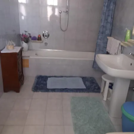 Il Laghetto Bed & Breakfast *