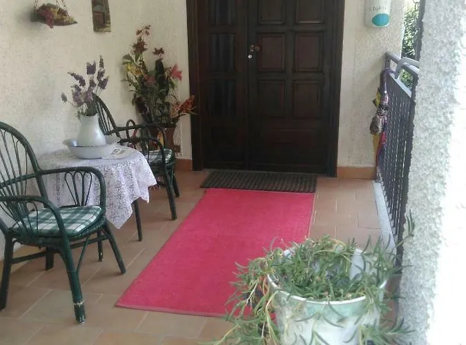 Il Laghetto Bed & Breakfast *
